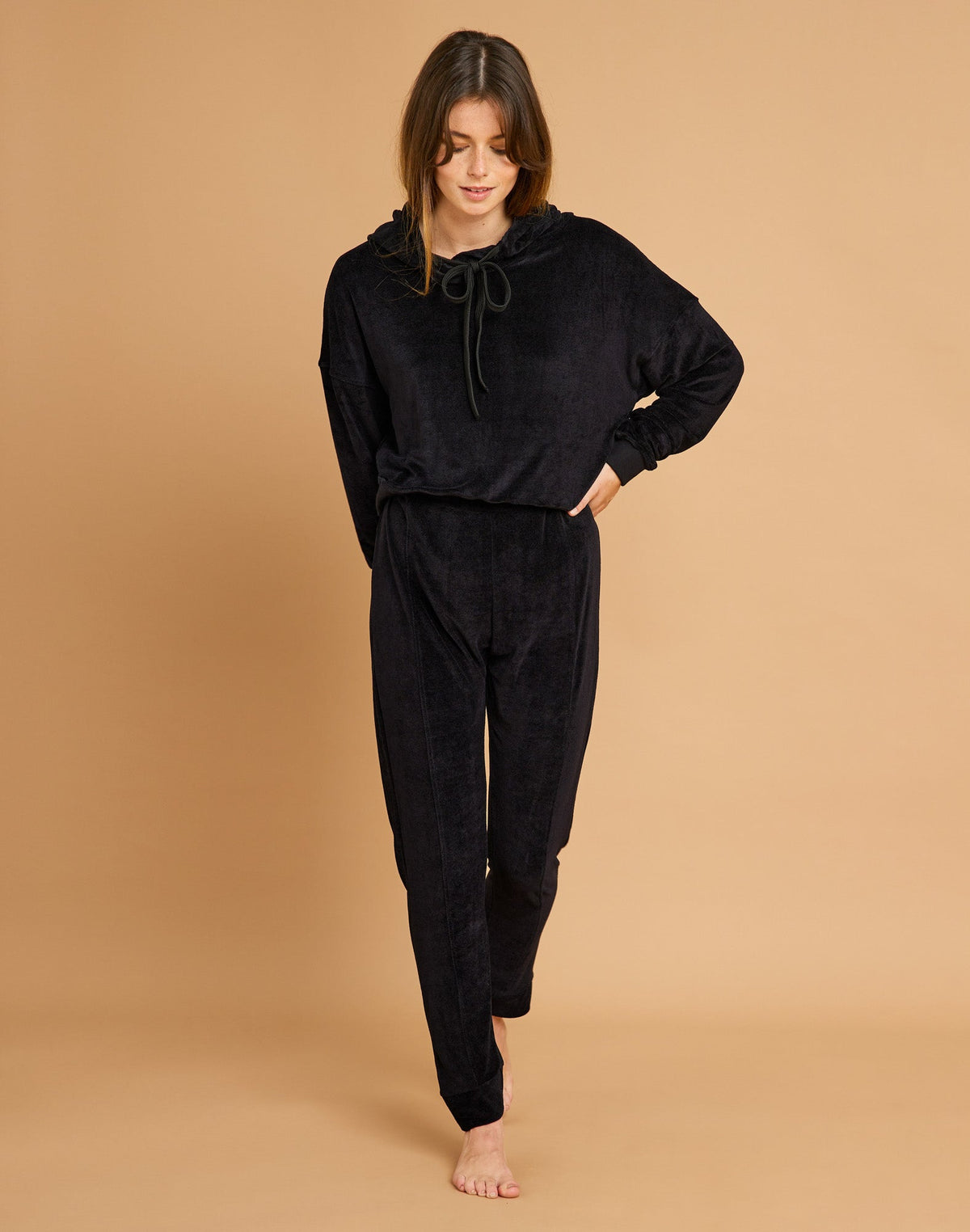HOODIE SCHWARZ