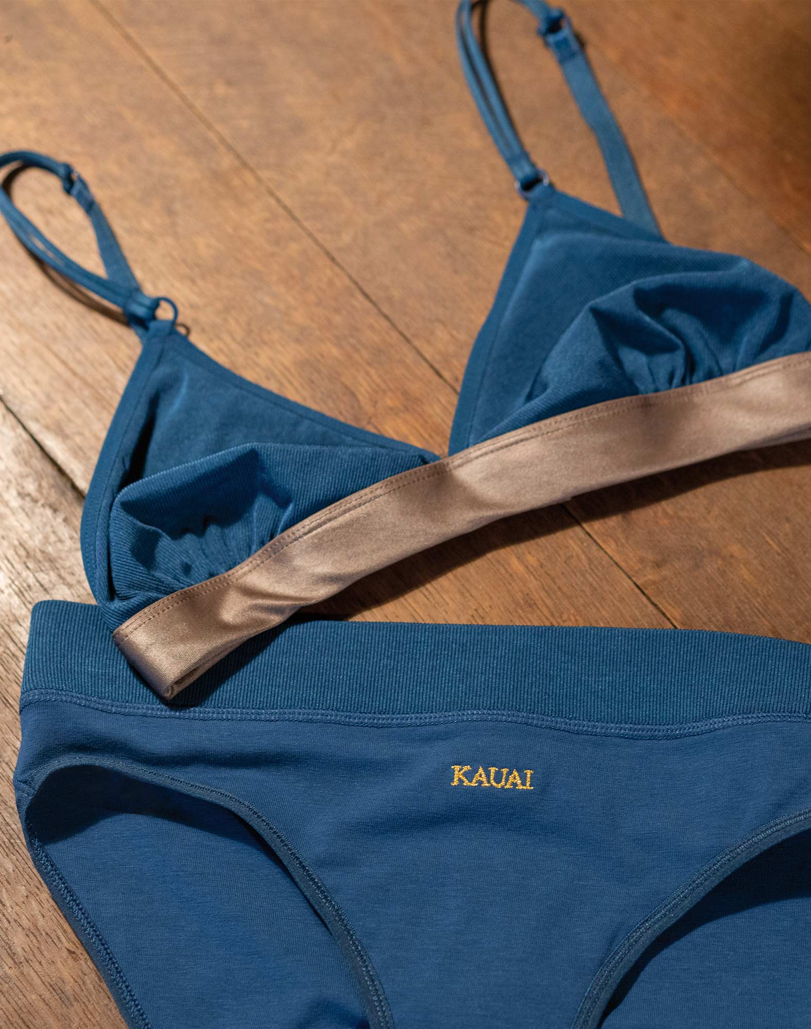 PERIOD PANTIE MED KAUAI