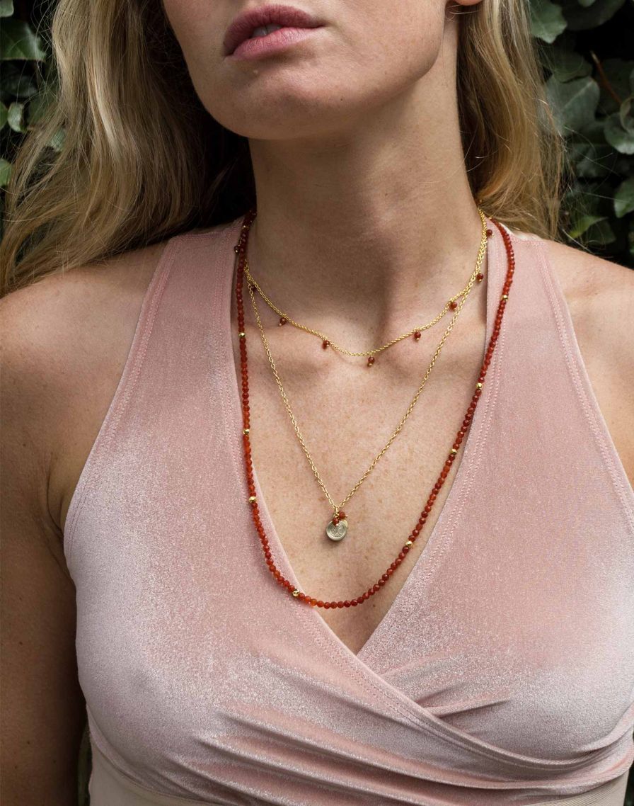 COLLIER 3 RANGS PERLE CORNALINE